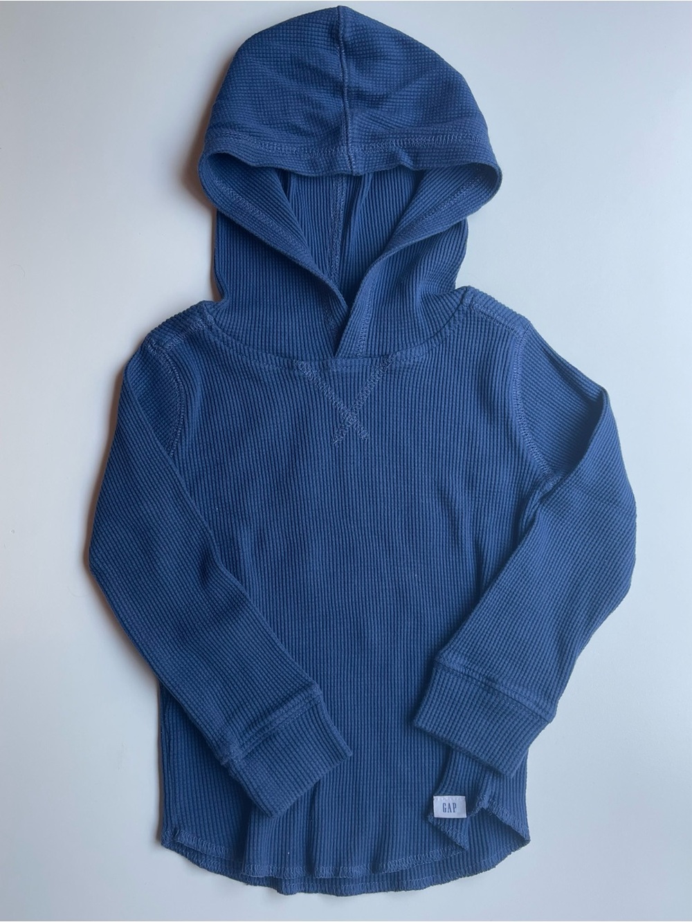 🥏 3 for $20
GAP Blue Hooded Waffle Knit Pullover